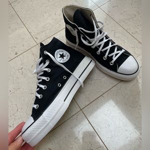 Black Chuck Taylor All Star Lift Platform
